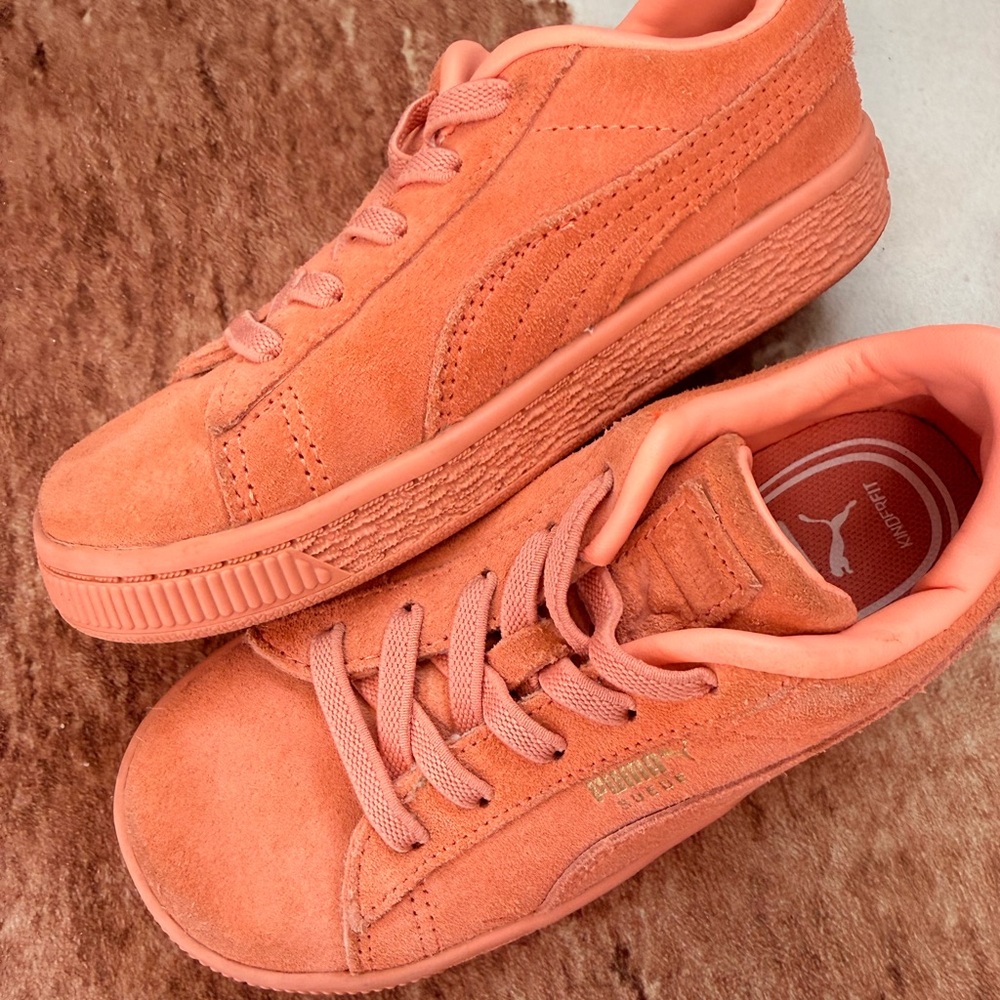 Puma Kids Sneakers Vibrant Coral! Size 10C!